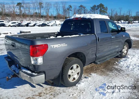 2010 Toyota Tundra Limited 5.7L V8 из США, поврежденный, VIN 5TFBY5F15AX105821